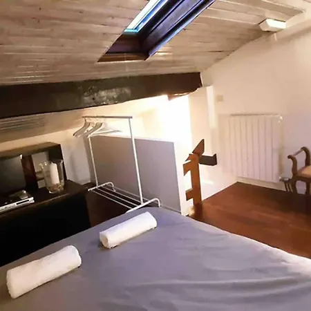 Διαμέρισμα Borgo Colonne 20 *